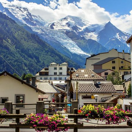 Apartment L'Univers By Interhome Chamonix Bagian luar foto
